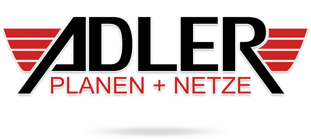 Logo der Gerüstbaufirma Adler Planen + Netze - schwarzer Schriftzug mit roten Flügeln