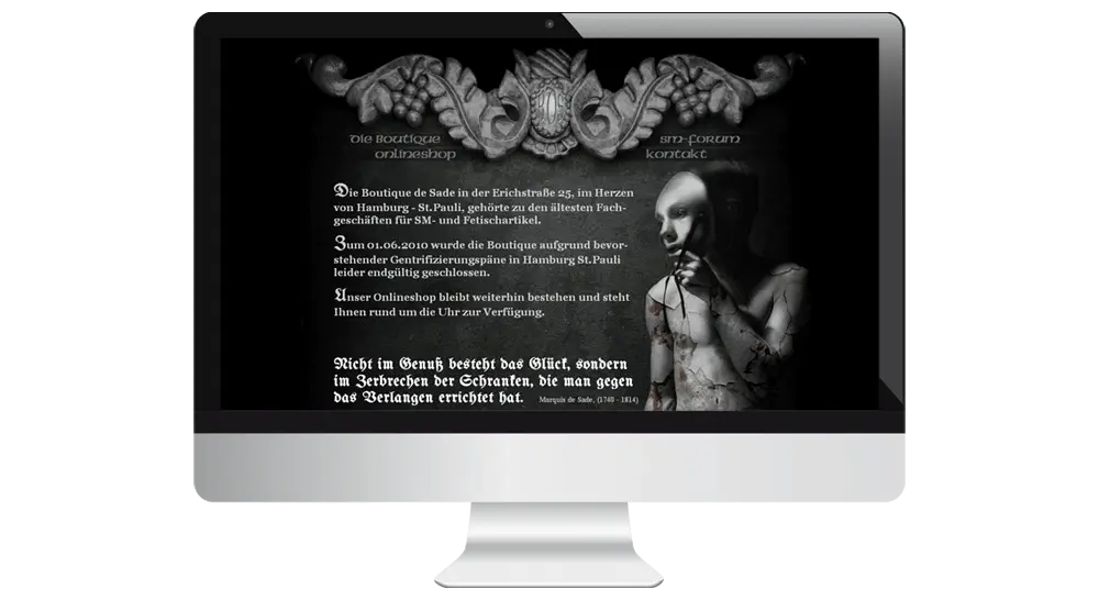 Laptop mit der Website eine exklusiven Boutique aus Hamburg St. Pauli im Mittelalter-Stil